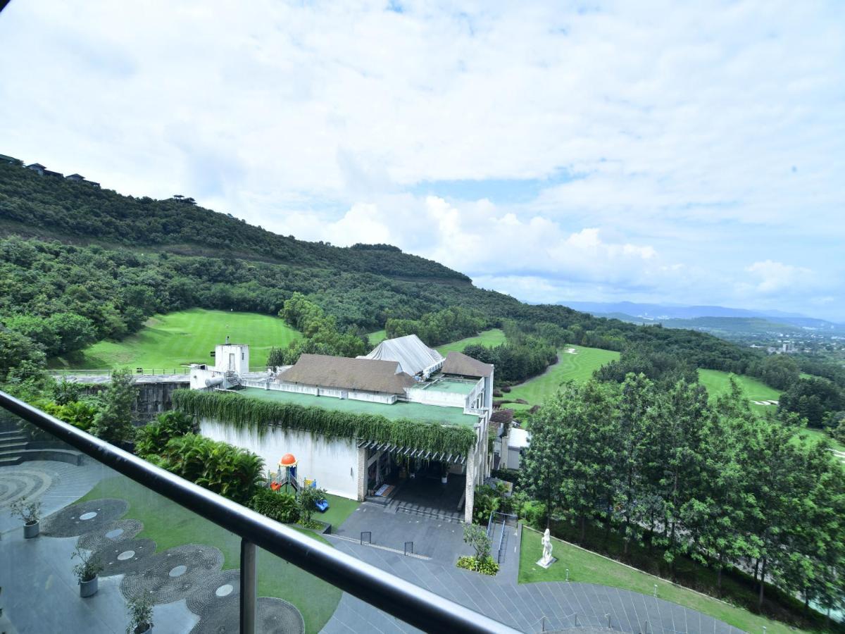 Oxford Golf Resort Pirangut Exterior photo