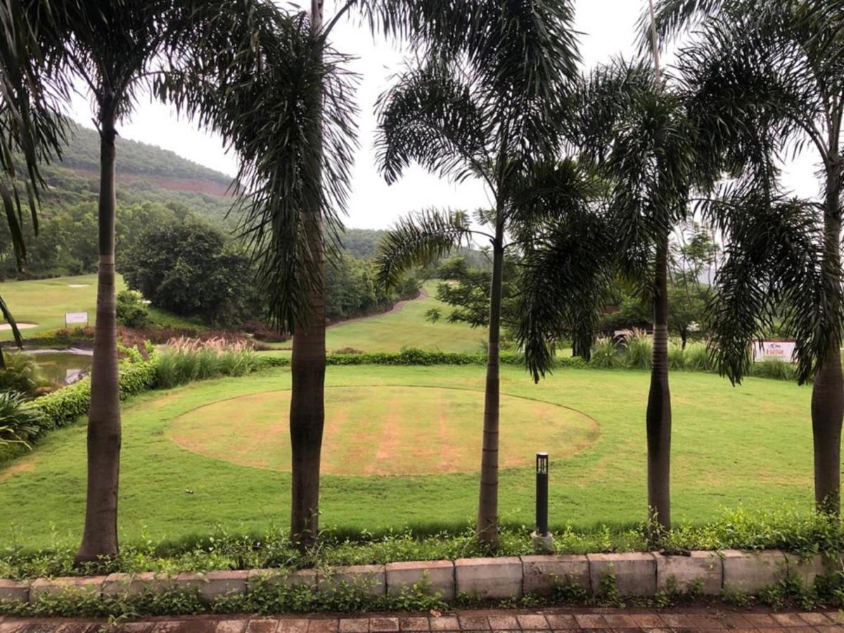 Oxford Golf Resort Pirangut Exterior photo