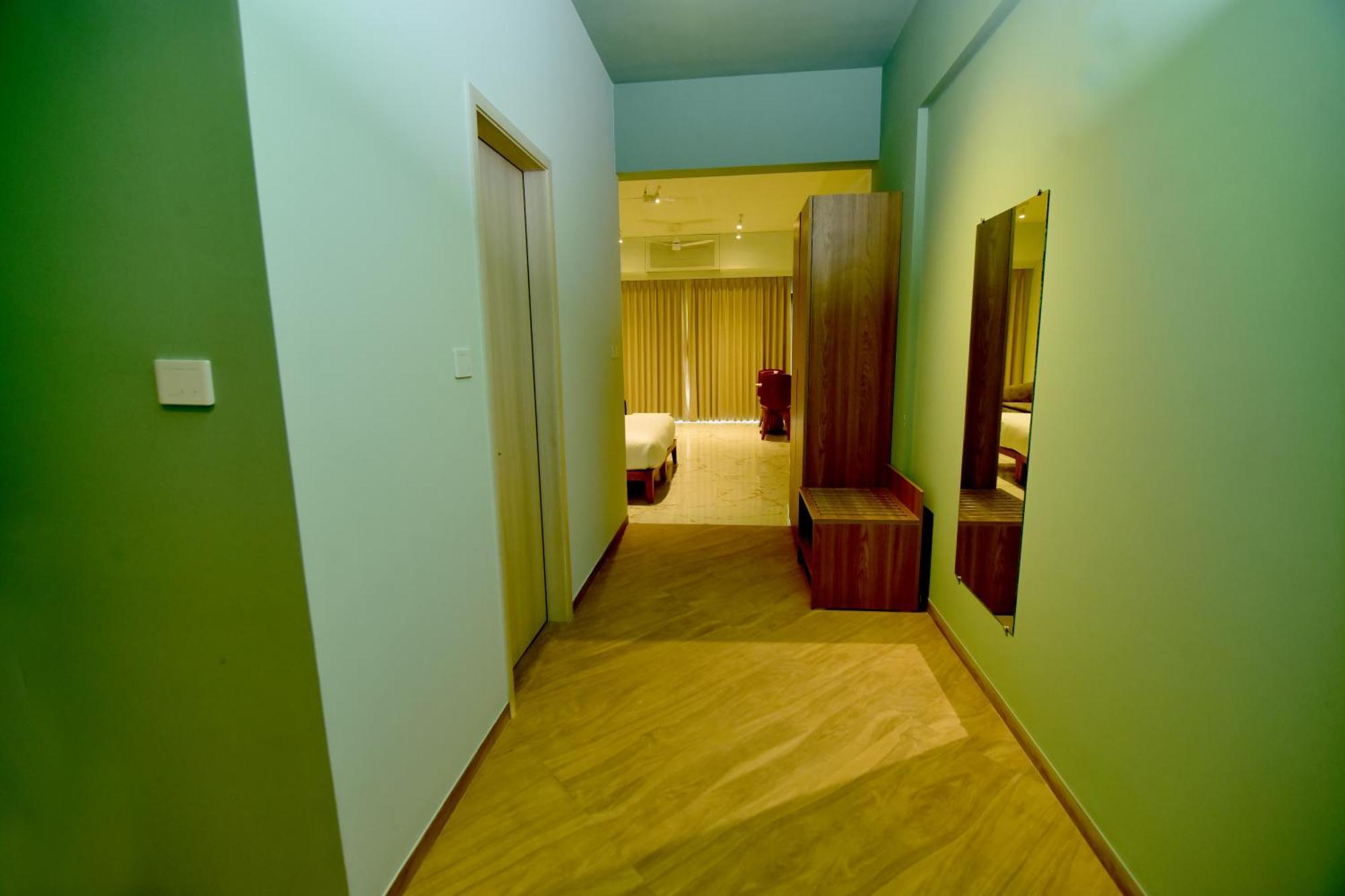 Oxford Golf Resort Pirangut Exterior photo